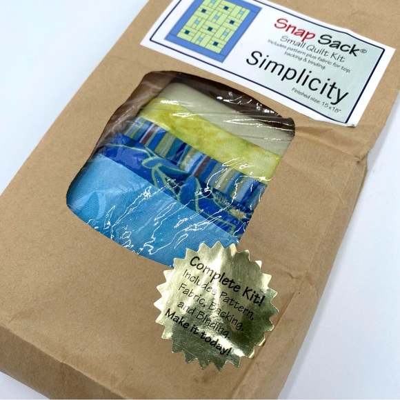 Simplicity Snap Sack Small Quilt Kit Blue & Green 15" x 18" SS10909 Sewing Craft - Picture 2 of 6